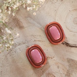 Boucles d’oreilles Ambre – Rose bruyère & Acajou – Bijou unique & fait-main