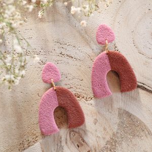 Boucles d’oreilles Arc en ciel – Rose bruyère & Acajou – Bijou unique & fait-main