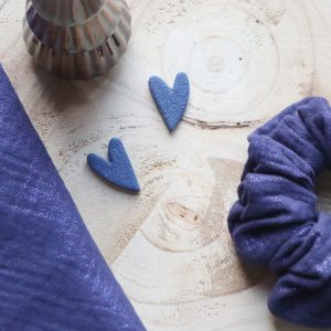 Boucles d’oreilles Coeur – Bleu marine – Bijou unique & fait-main