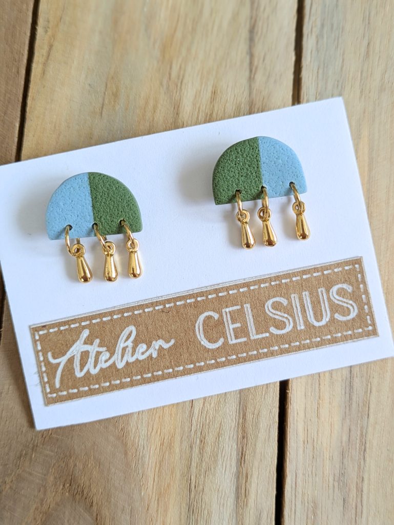 Boucles d&rsquo;oreilles Bleu Pastel / Vert – Bijou unique & fait-main
